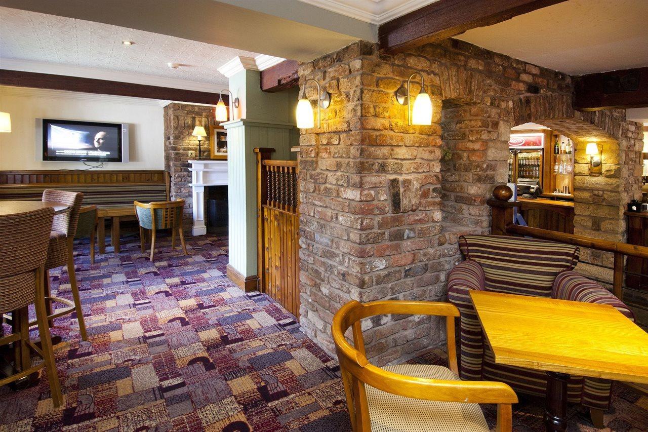 Premier Inn Burnley Esterno foto
