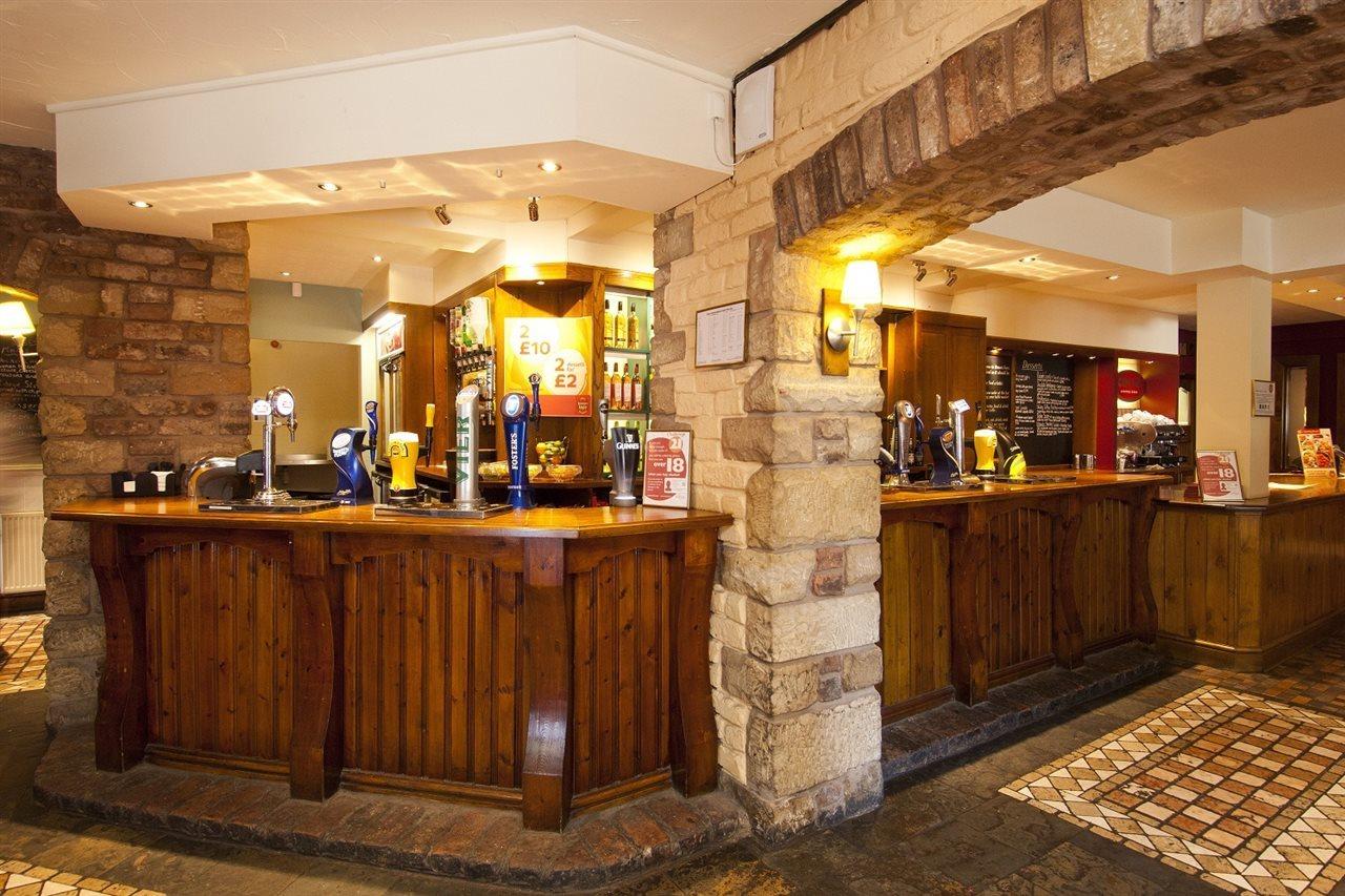 Premier Inn Burnley Esterno foto