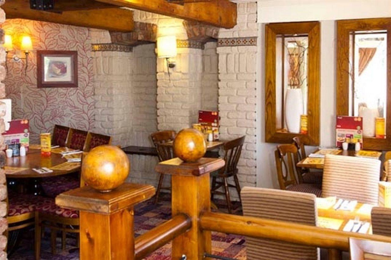 Premier Inn Burnley Esterno foto